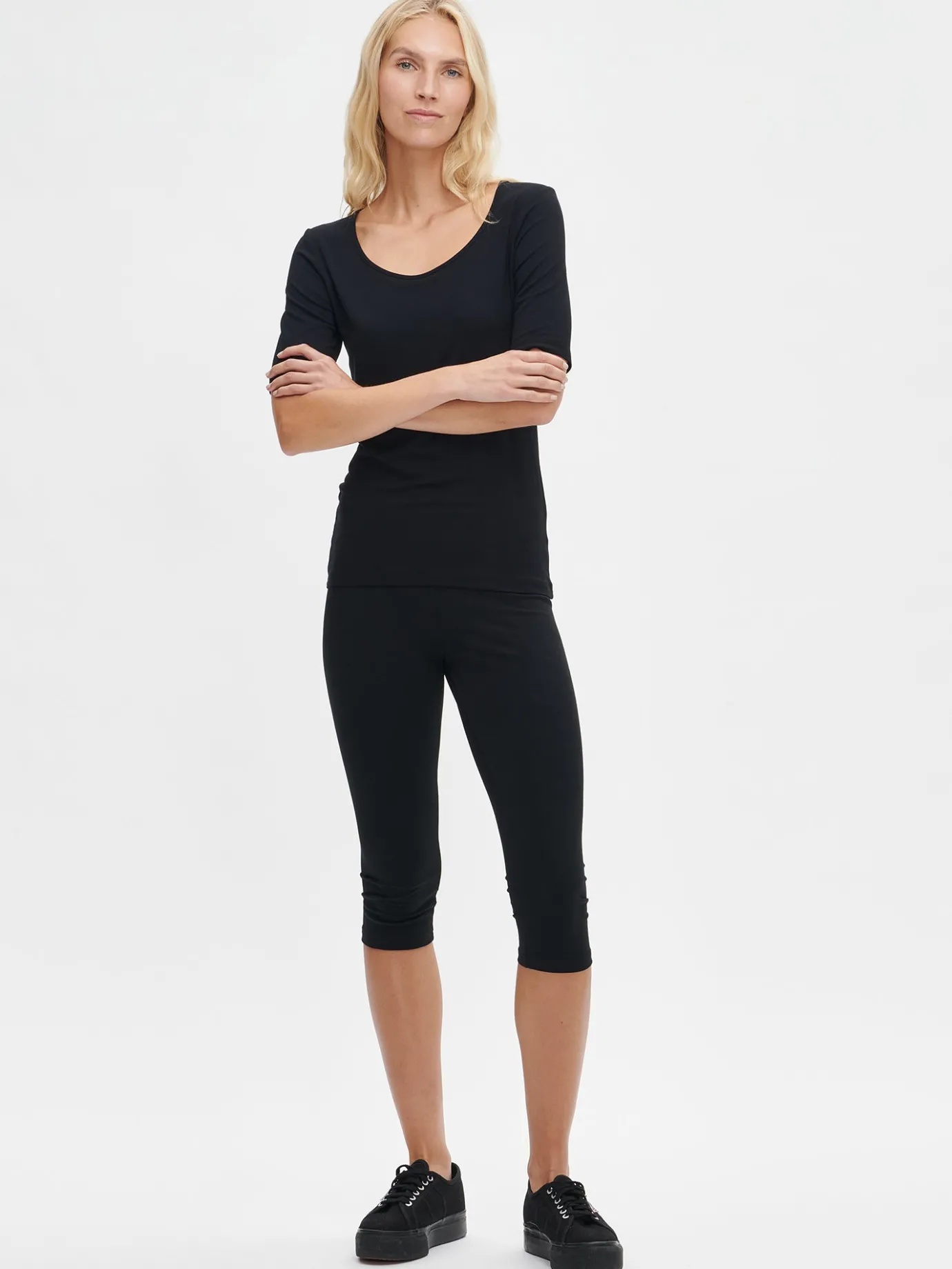 Basics|Housut Ja Farkut-Nanso BASIC 3/4-leggingsit - Musta