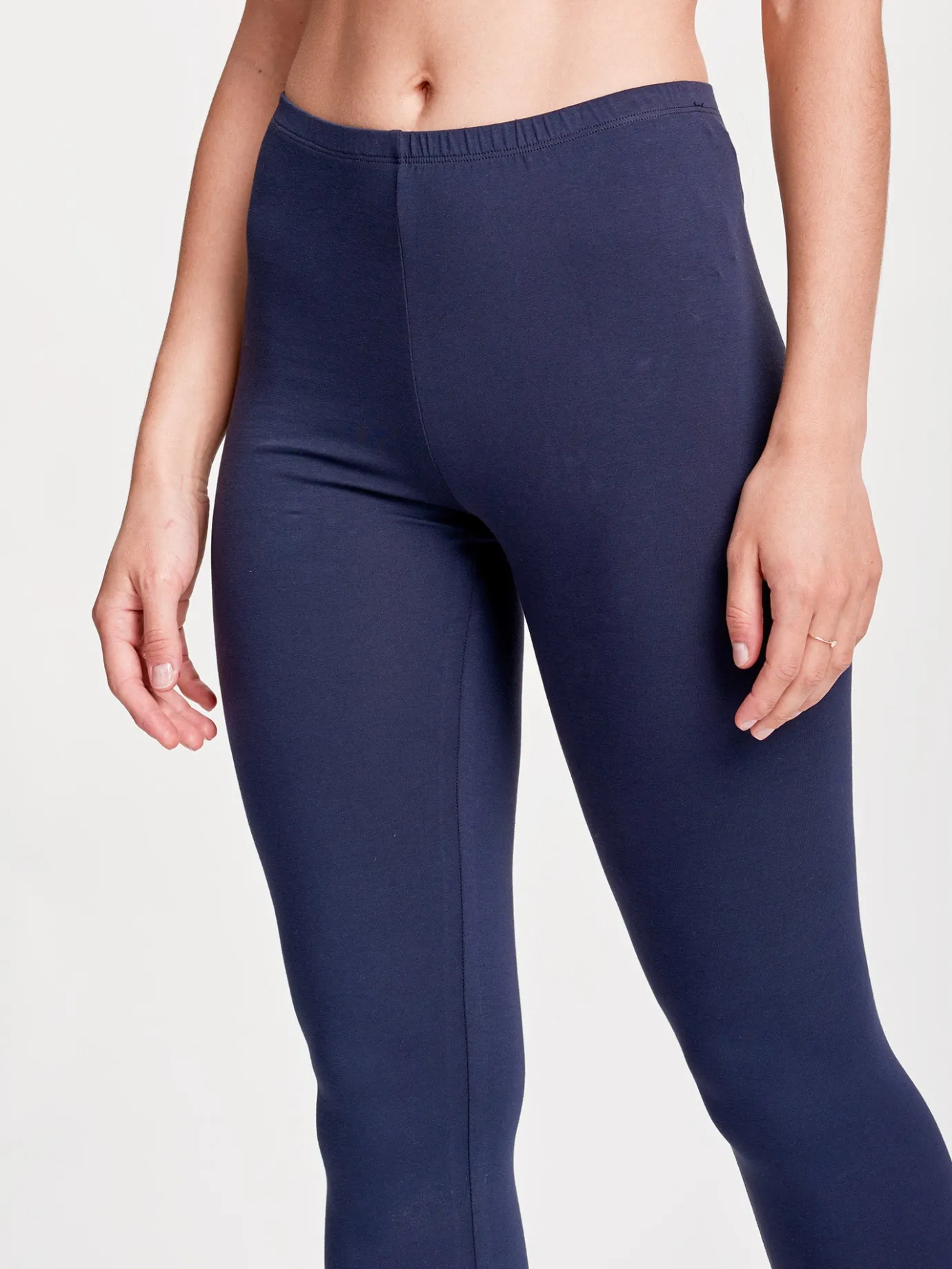 Basics|Housut Ja Farkut-Nanso BASIC leggingsit - Tummansininen