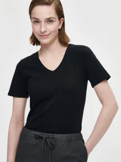 Basics|Paidat Ja Tunikat-Nanso BASIC t-paita - Musta